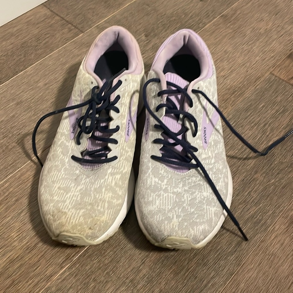 Brooks Running Sneakers